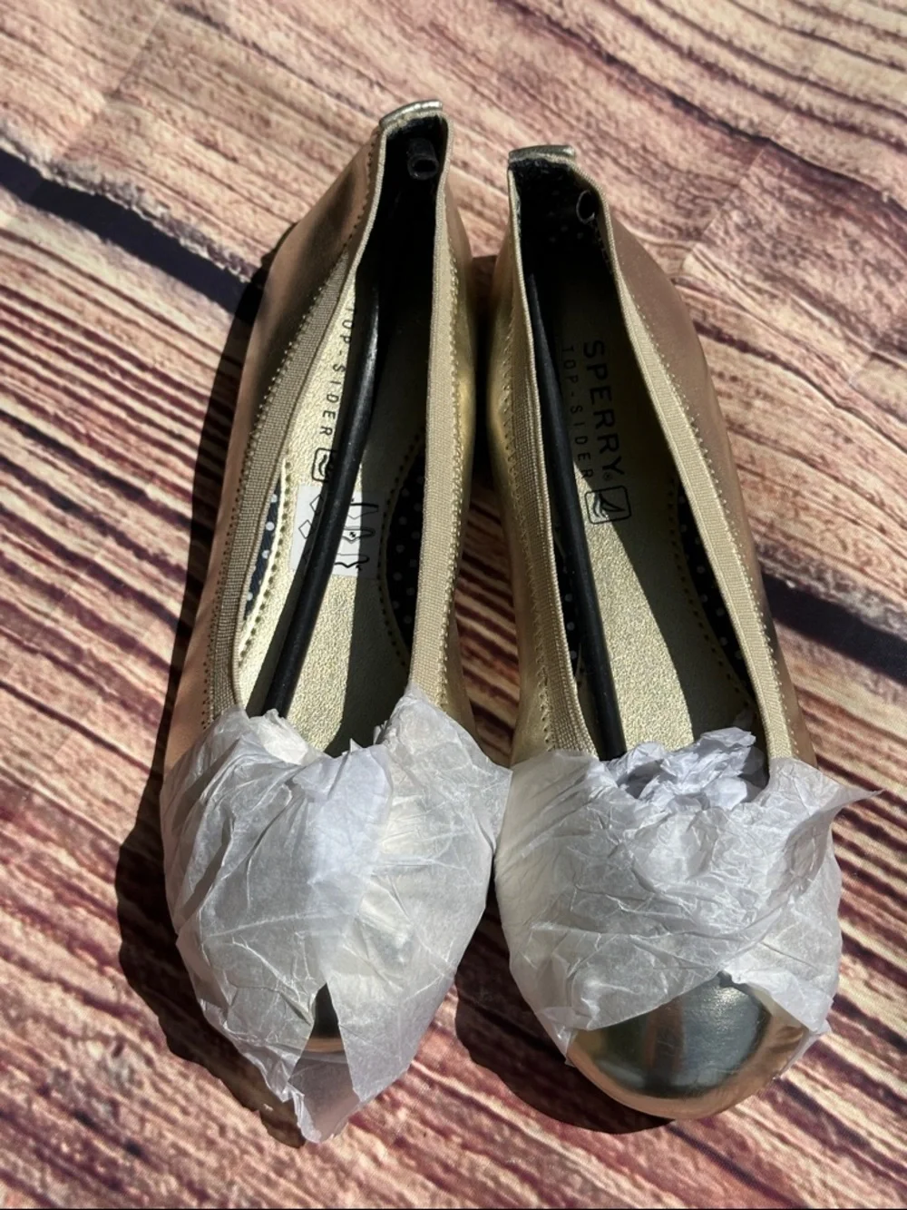 Sperry girl’s Metallic Gold Ballet Flats with Bow